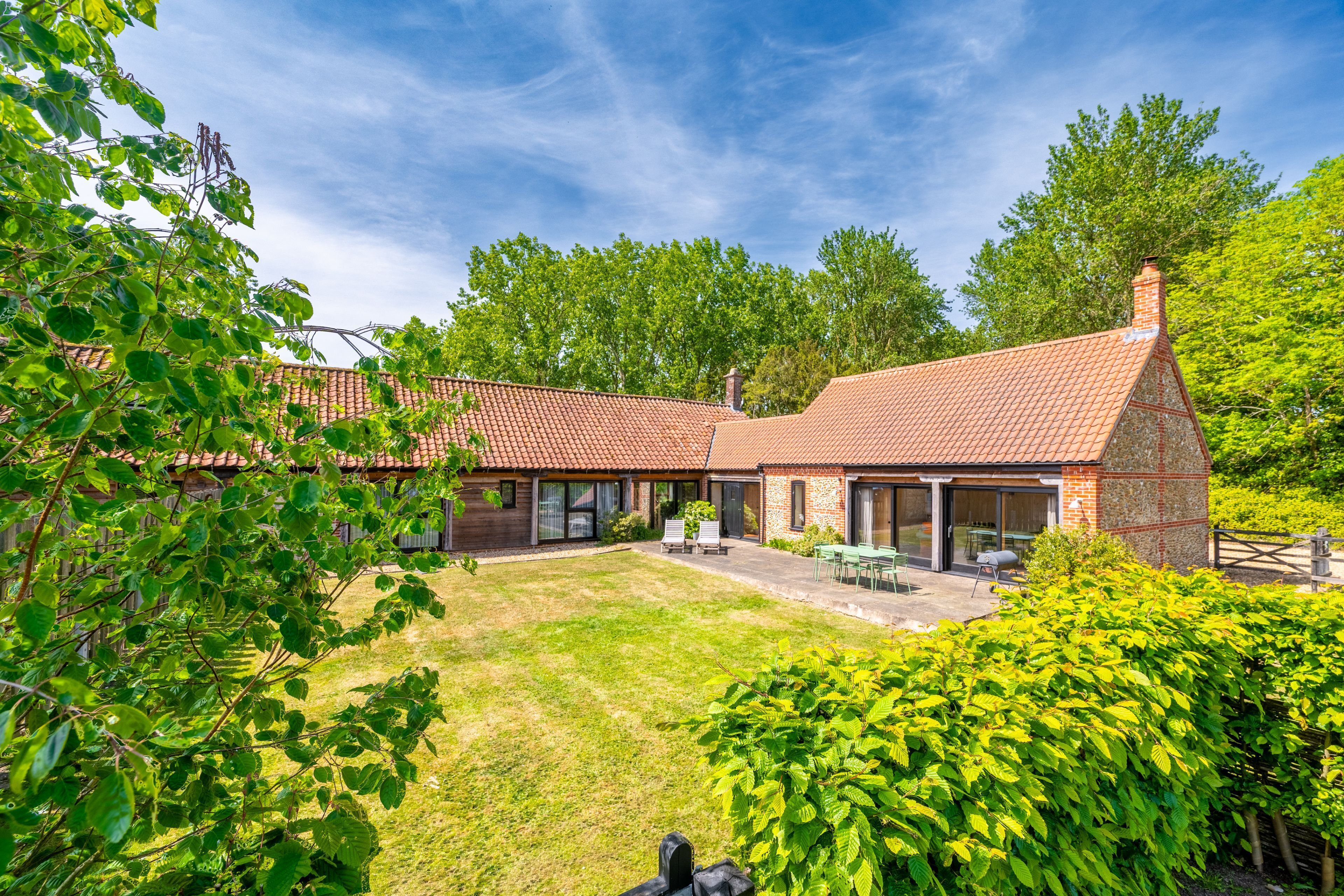 Raynham Breck, Tittleshall: Nestled in a quiet location