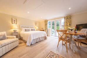 1 soverom, internettilgang og sengetøy