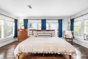 4 chambres, accès au Wi-Fi (inclus), literie fournie
