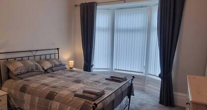 Headland - House - Sleeps5 - Pet Friendly - Garden