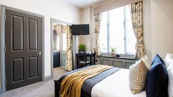 1 chambre, bureau, fer et planche Ă repasser, Wi-Fi