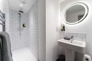 Hair dryer, towels