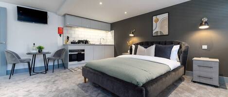 1 chambre, fer et planche à repasser, Wi-Fi, draps fournis