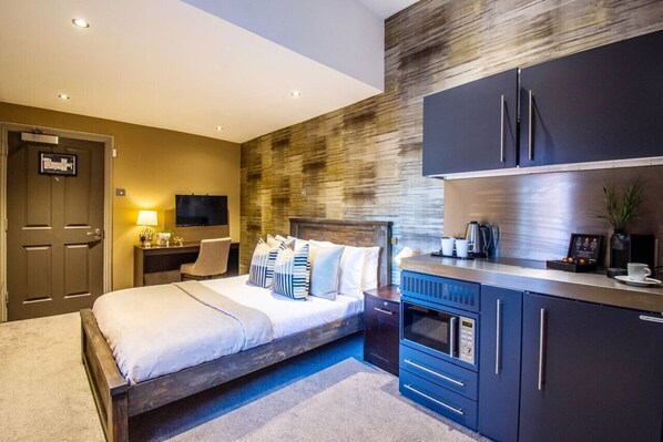 1 Schlafzimmer, Schreibtisch, Bügeleisen/Bügelbrett, WLAN