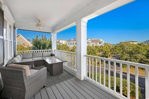 Overnattingsstedets uteomr åder