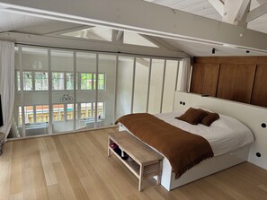 4 camere, ferro/asse da stiro, Wi-Fi gratuito, lenzuola