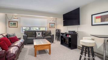 TV connectée, cheminée