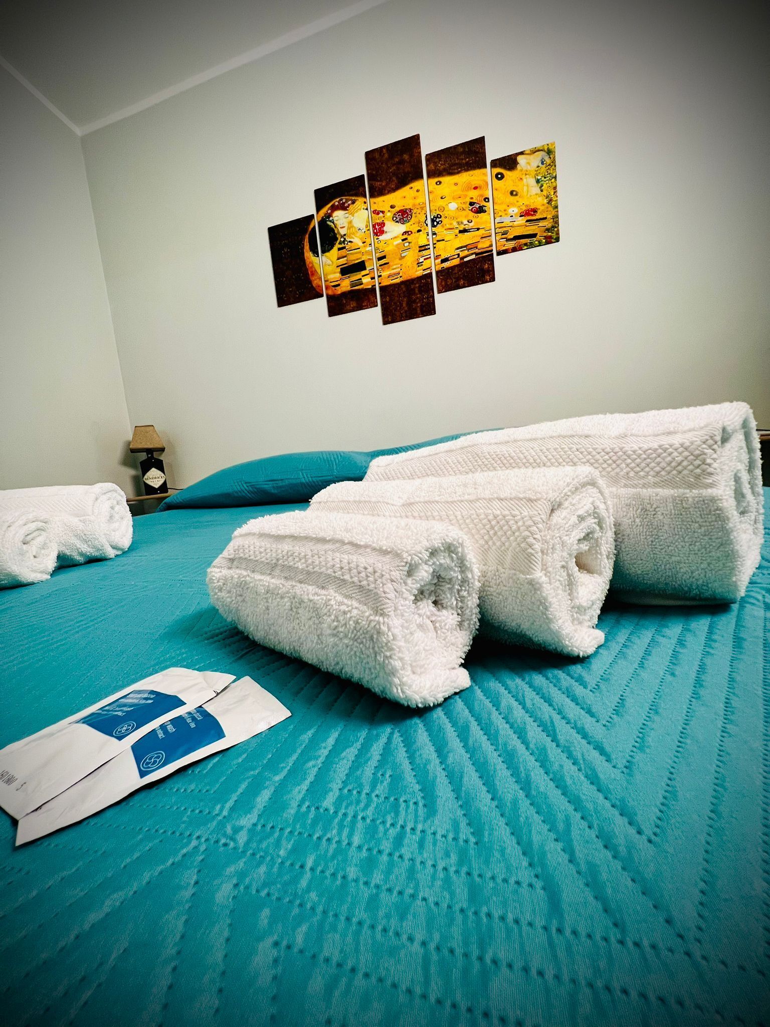 1 多间卧室、旅行婴儿床、免费 WiFi、床单