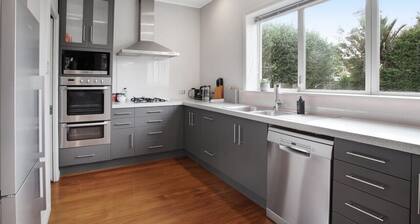 Prosper Point Home with BBQ, Patio and Parking