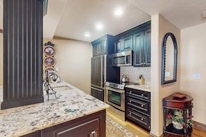 Condo, 3 Bedrooms | Private kitchen | Cookware/dishes/utensils - Fallridge (Vail)