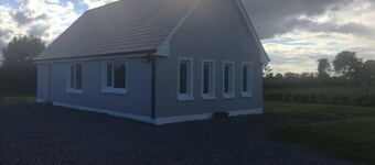 2 Bedroom House Near Athy