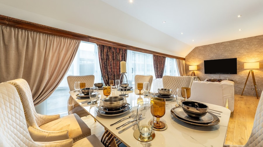 The Grosvenor Residences