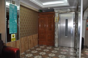 TV - Hotel Red Rose (Istanbul)