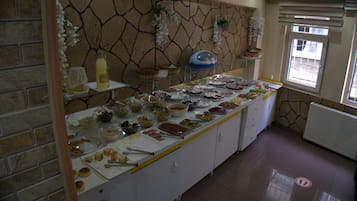 Tägliches inbegriffenes Frühstücksbuffet