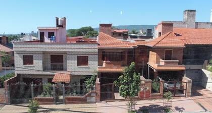 New apartment in a quiet neighborhood 5 minutes from the center.