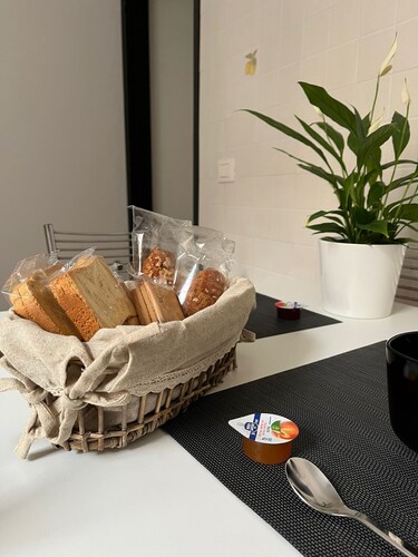 Family-friendly apartment near the port and train station