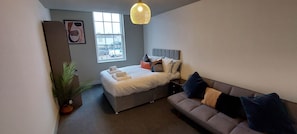 Basic Apartment, 1 Bedroom | 1 bedroom, free WiFi, bed sheets - 1 Bdr Modern Living in The Old Bank Hse (Market Rasen)