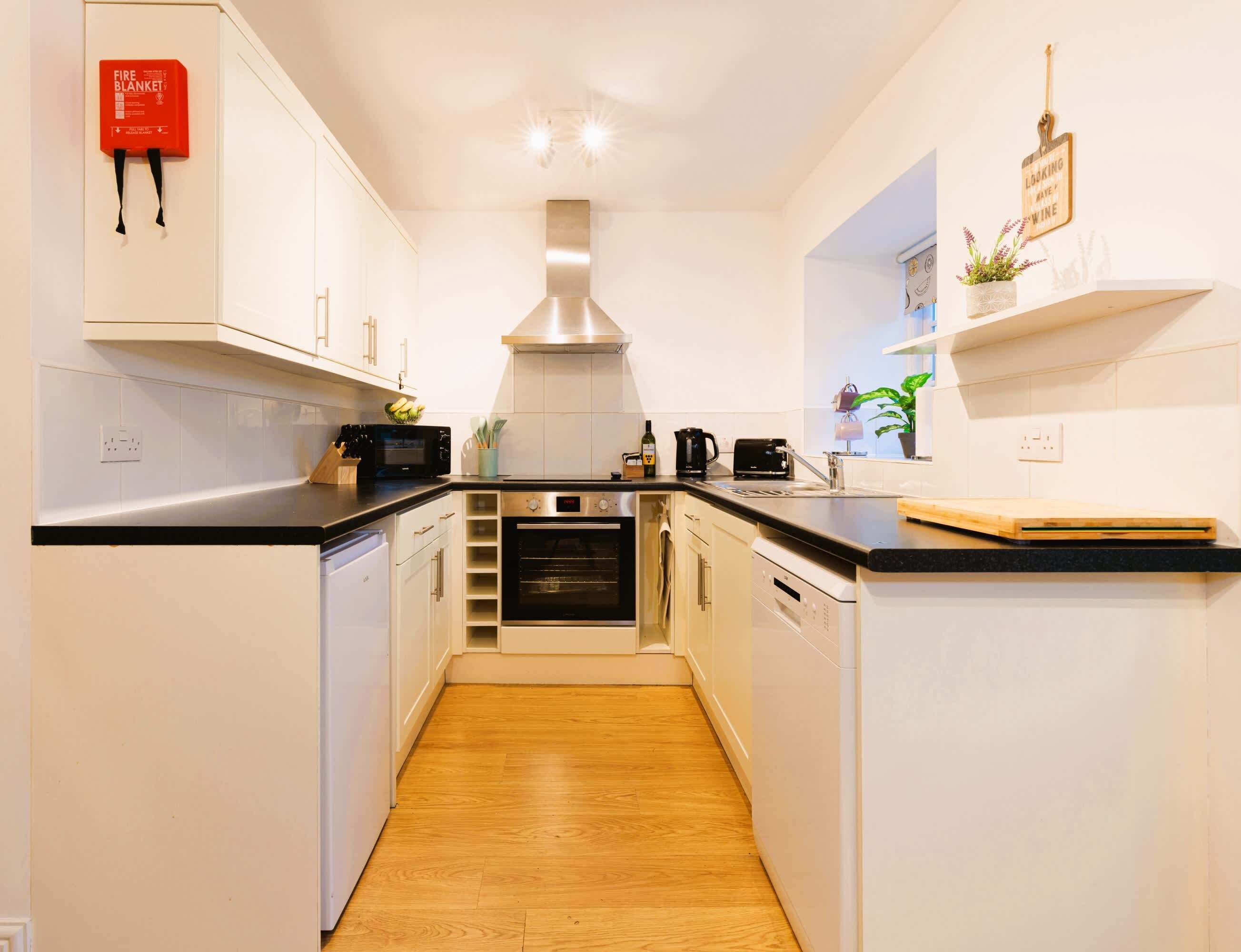 Fridge, microwave, oven, dishwasher