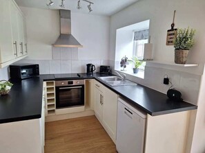 Fridge, microwave, oven, dishwasher