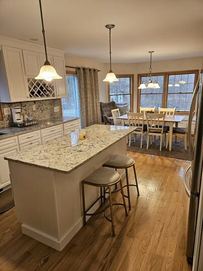 Awesome Lake Home with tons of fun!