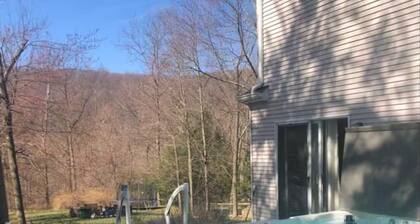 Awesome Lake Home with tons of fun!