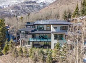 Exterior - Vail Mountain Vista | 5BR Luxury Home w/ summer AC, Hot Tub, Elevator, Chef’s Ki (Vail)