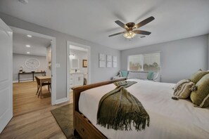 7 bedrooms, desk, iron/ironing board, free WiFi