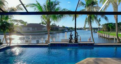 Luxury Long Waterview w Pool-kayaks-clubs-bikes