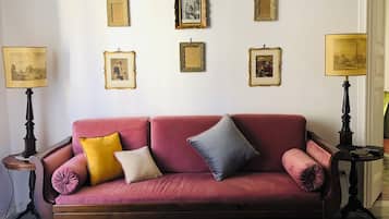 Apartamento executivo, vista para a cidade | 2 quartos, edredons de pluma