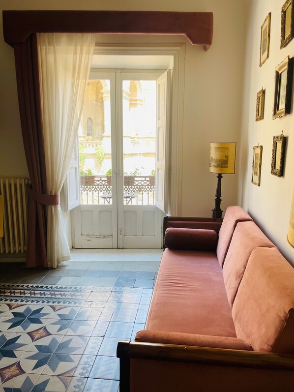 Executive Apartment, City View