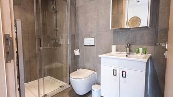 Apartment | Bathroom