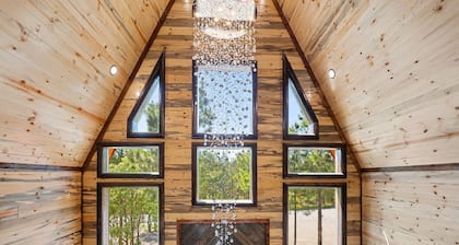 Family Fun and Relaxation w/Game Room, Hot Tub