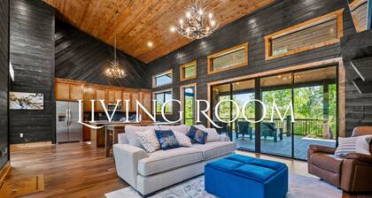 Hot Tub | Boat Turnaround | Fire Pit | Gas Grill