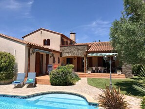 A heated pool - Vrbo Property
 (Laroque-des-Albères)