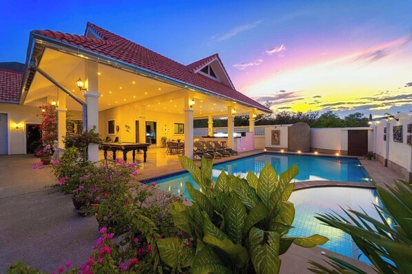 Outdoor pool - Private 3 Bedroom Pool Villa - PV7 (Hua Hin)