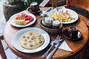 Daily local cuisine breakfast (IDR 100000 per person) - Rumah Weda (Ubud)