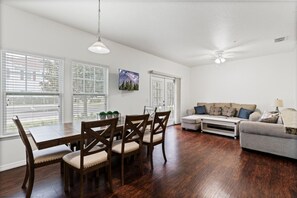 House | 3 bedrooms - Amazing 4bdr few Miles From Disney - 3210 (Kissimmee)