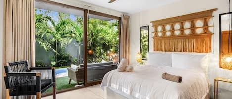 6 bedrooms, iron/ironing board, WiFi, bed sheets