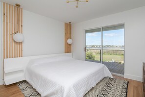 3 Schlafzimmer, Bügeleisen/Bügelbrett, Reisekinderbett, WLAN