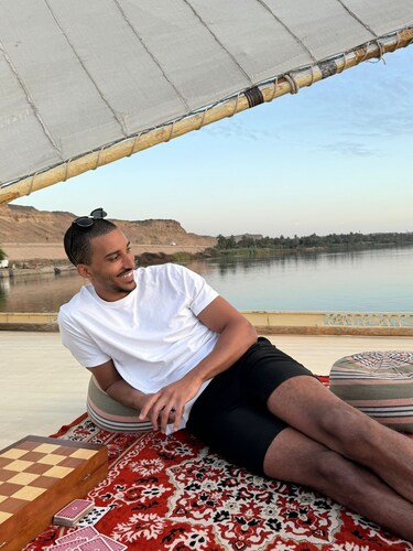 Aswan Nile Felucca Hotel 