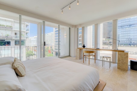 Luxury Apartment, Balcony, City View | 1 bedroom, premium bedding, in-room safe, desk