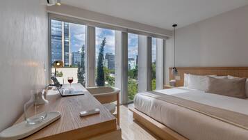 Departamento Premium, vista a la ciudad | Ropa de cama de alta calidad y caja de seguridad en la habitación