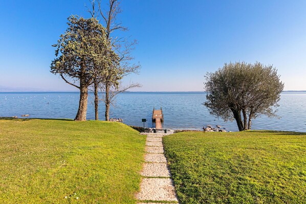 Apartment | 3 bedrooms - Il Melagrano A8 by Wonderful Italy (Padenghe sul Garda)