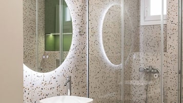 Towels, soap, toilet paper