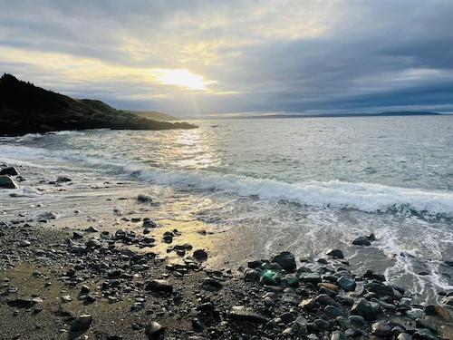 Renovated biscuit box style home.  Located centrally to the best attractions. 