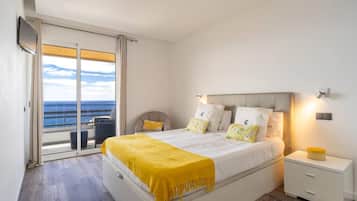 Apartment, Smoking | 1 bedroom, Internet