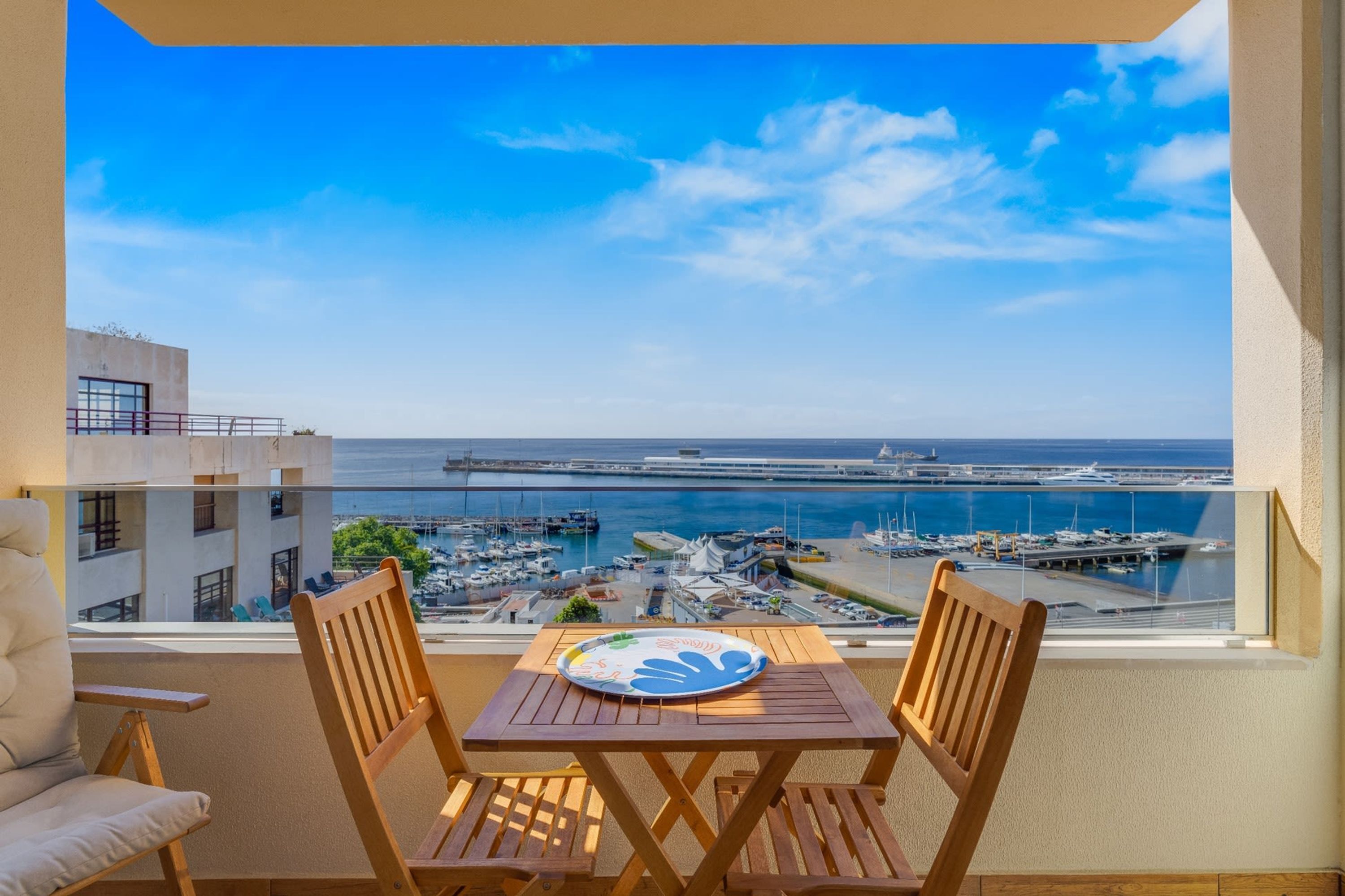 อพาร์ทเมนท์ | 1 ห้องนอน, อินเทอร์เน็ตความเร็วสูง