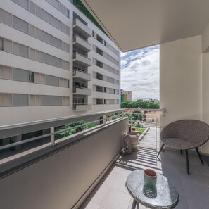 Apartment | 2 bedrooms, soundproofing, Internet