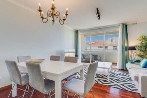 Apartment - Ajuda I 4 D in Funchal (Funchal)