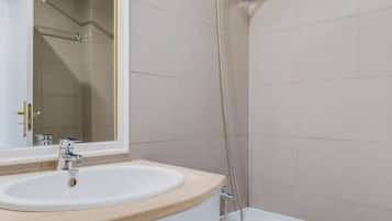 Apartment | 2 Schlafzimmer, Internetzugang